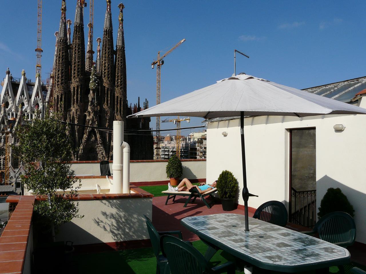 Absolute Sagrada Familia Appartamento Barcellona Esterno foto